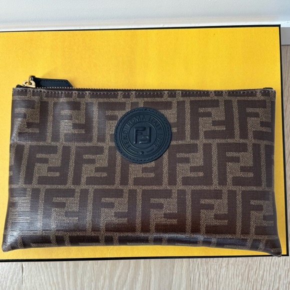 FF Flat Pouch Small - Picture 2 of 10